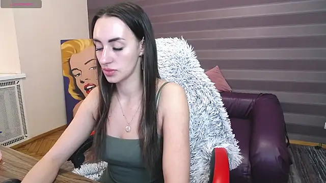 jenniferstone - JenniferStone's free webcam - UK Sex Cams