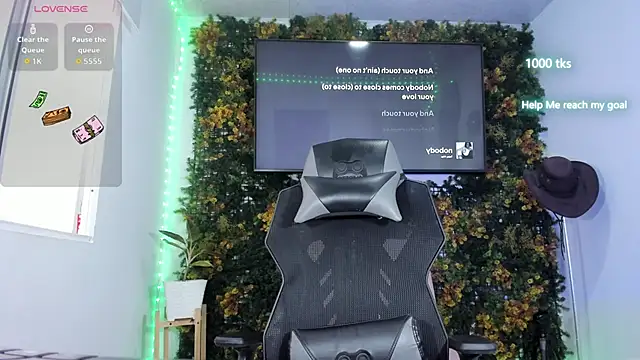 emily_palmeer webcam