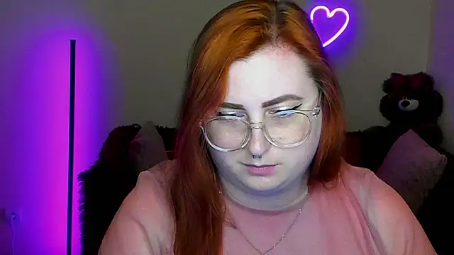 Alicia_love00 webcam