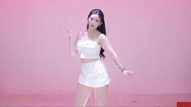 美女ATY1314在线直播