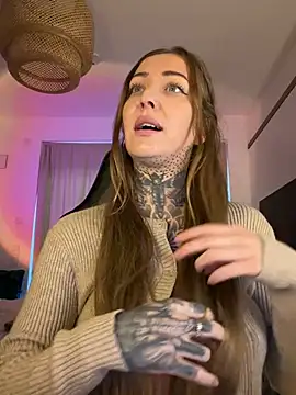 Elenascrib - Live Cam