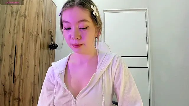 Babby_Rabbit Stripchat cam model