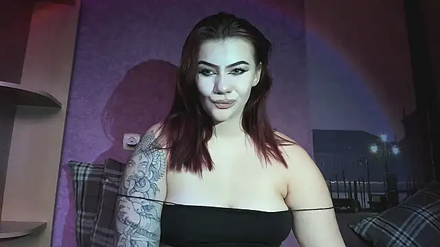 marrena_a Stripchat cam model