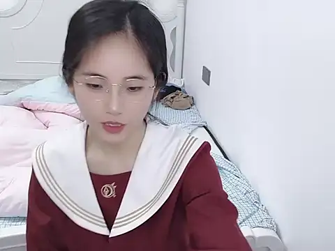 MIAOMIAO-666 Stripchat cam model