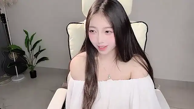 Yukiy8877 - Live Cam