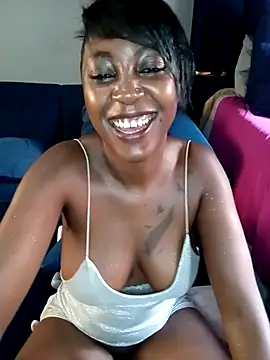 CocoButterxox webcam