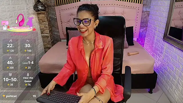 AishaCambell_ webcam