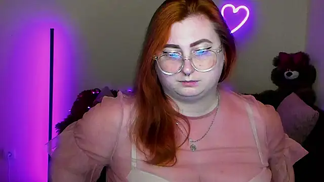 Alicia_love00 webcam