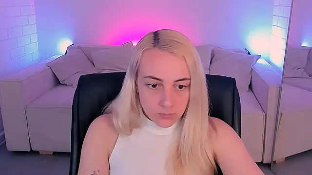 carolmoor - CarolMoor's free webcam - UK Sex Cams