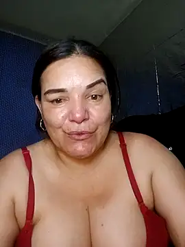 Webcam Model (Zuleyka_69)  is live.Free join now!