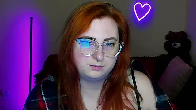 Alicia_love00 webcam