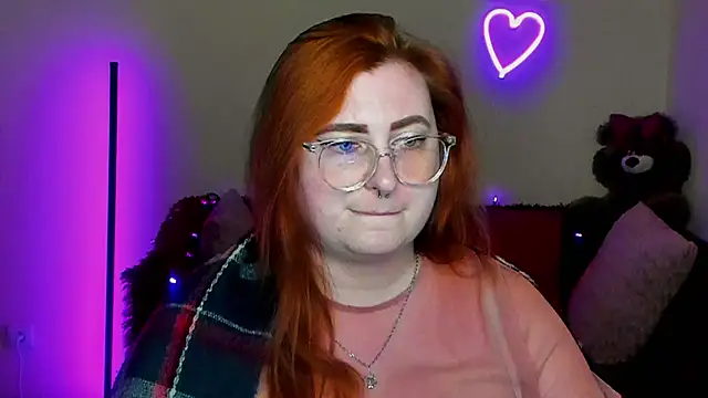 Alicia_love00 webcam