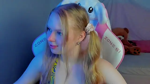 BellaVenatrix webcam