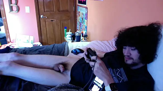 Teddy4420 live sex cam