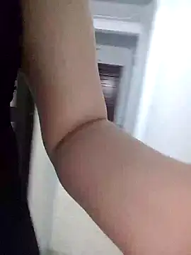 haralushiaaa - Haralushiaaa's free webcam - UK Sex Cams