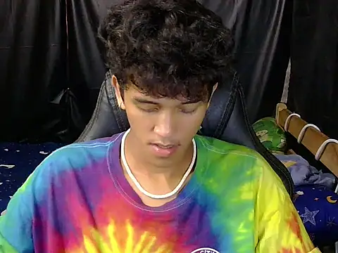 hugekenbigcock webcam