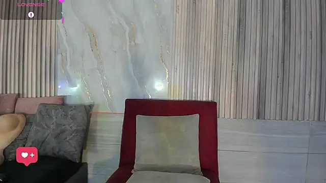 BriannaChelsea webcam