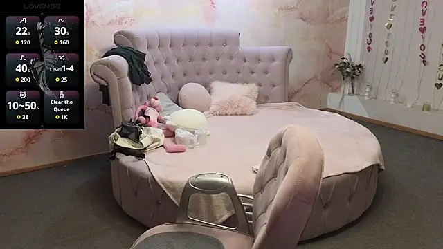 Penelope_Pinky webcam