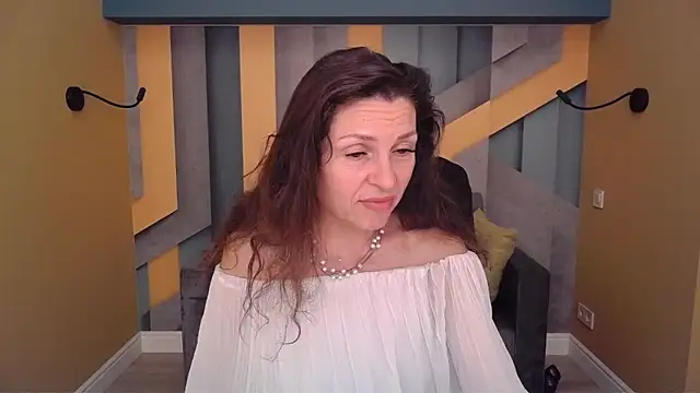 ellalong - EllaLong's free webcam - UK Sex Cams