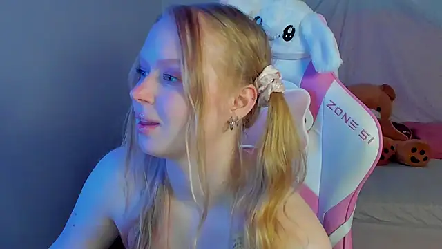 BellaVenatrix webcam