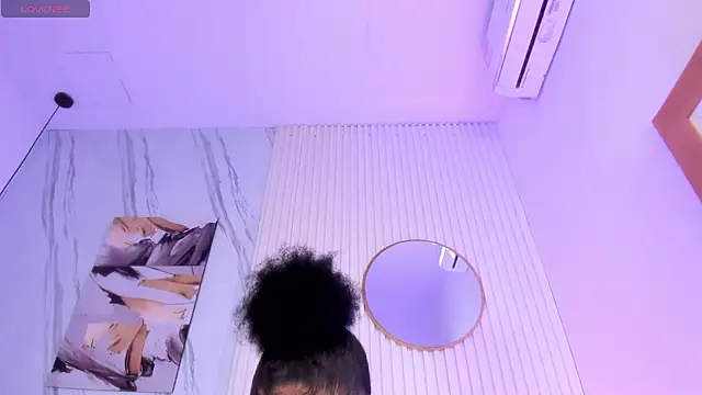 Afro_Luna webcam
