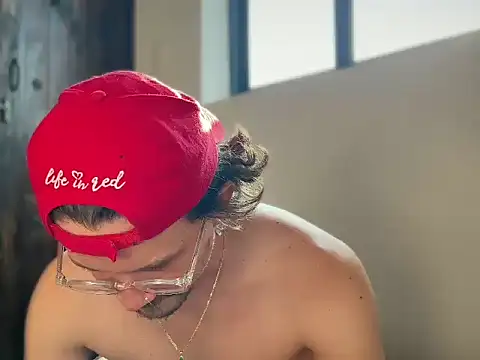 mcklister_kinky_feets webcam