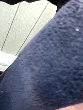 UncutHammer69 webcam