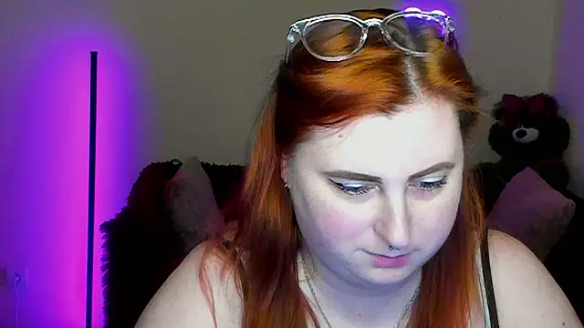 Alicia_love00 webcam