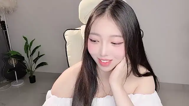 美女Yukiy8877在线直播