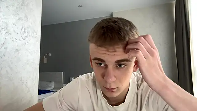 solofury (M twink) - Buy car