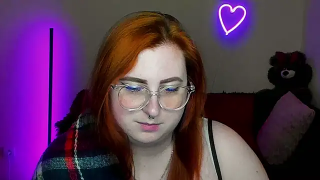 Alicia_love00 webcam