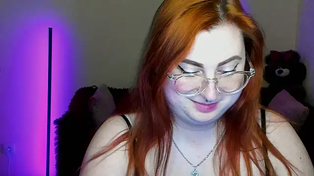 Alicia_love00 webcam