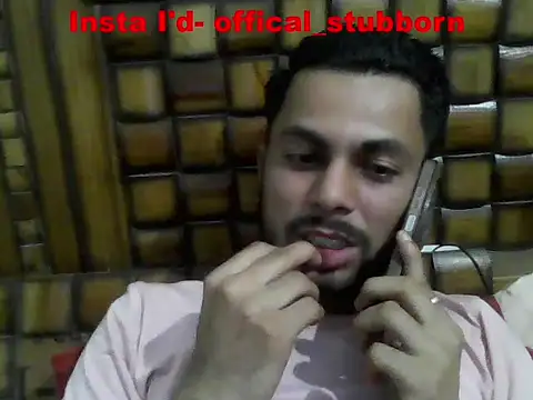 Stubborndesiboy webcam
