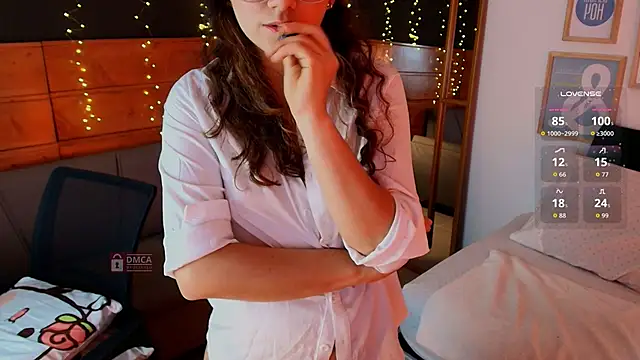 milena_kiitty webcam