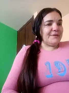 Webcam Model (Zuleyka_69)  is live.Free join now!