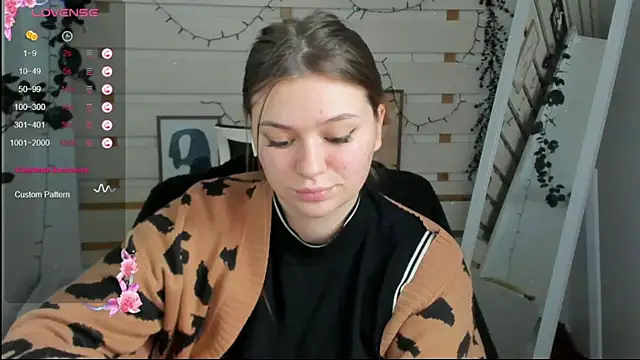 Josephine_Kiss webcam