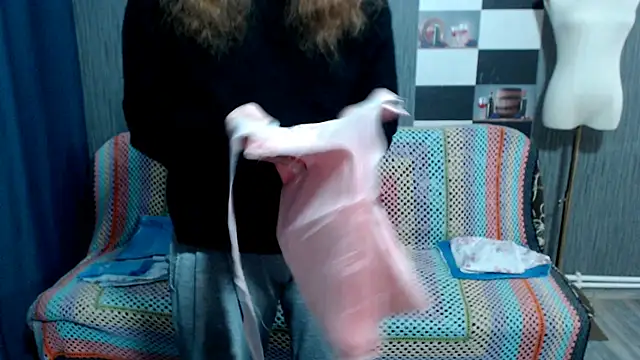 pa1e_pr1ncess webcam