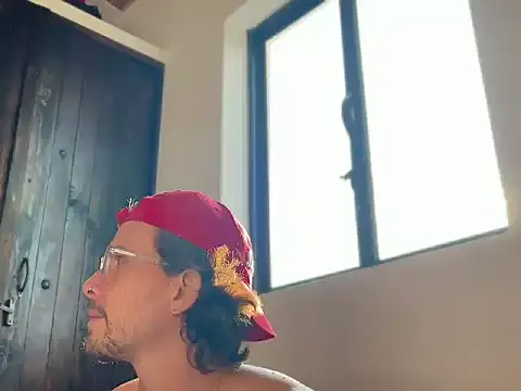 mcklister_kinky_feets webcam