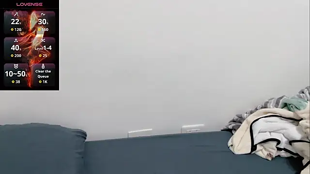 美女Lumi_36i在线直播