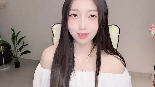 美女Yukiy8877在线直播