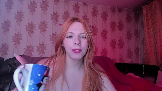 Cutie_Bambi Live Webcam on Stripchat