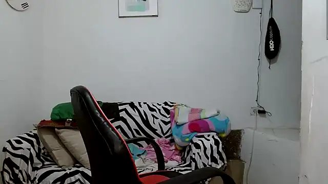 angelamarie1 live sex cam