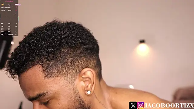 jaycobortiz_ - Jaycobortiz_'s free webcam - UK Sex Cams