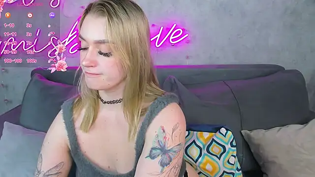 Viickie_Nelsson webcam