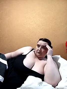 liluhot (G milf) - naked