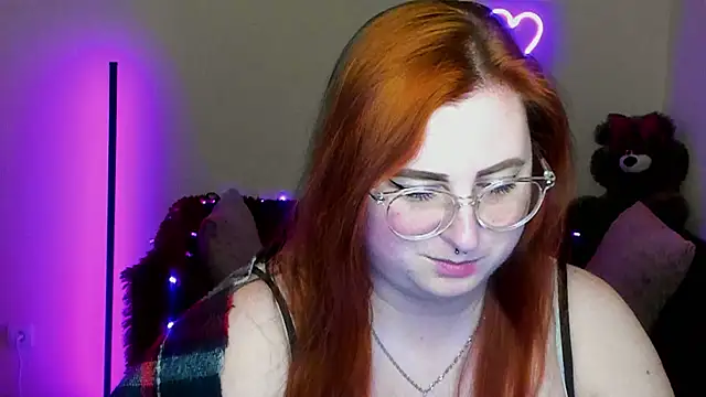 Alicia_love00 webcam