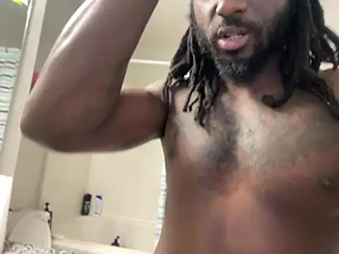 TheRealKnottiHea... Live Webcam on Stripchat