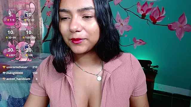 NoelleVireaux webcam