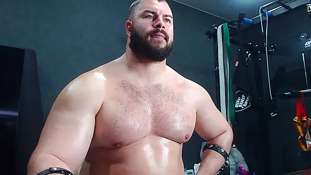 muscularjohnforuX webcam