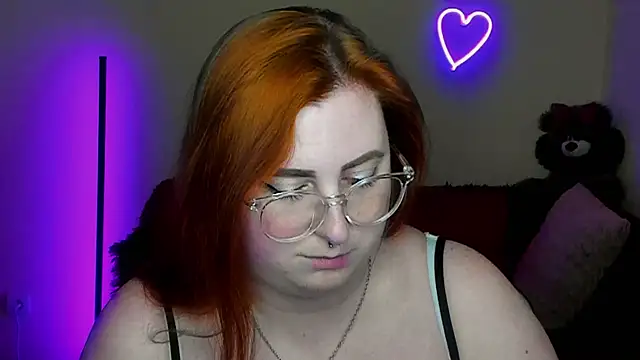 Alicia_love00 webcam